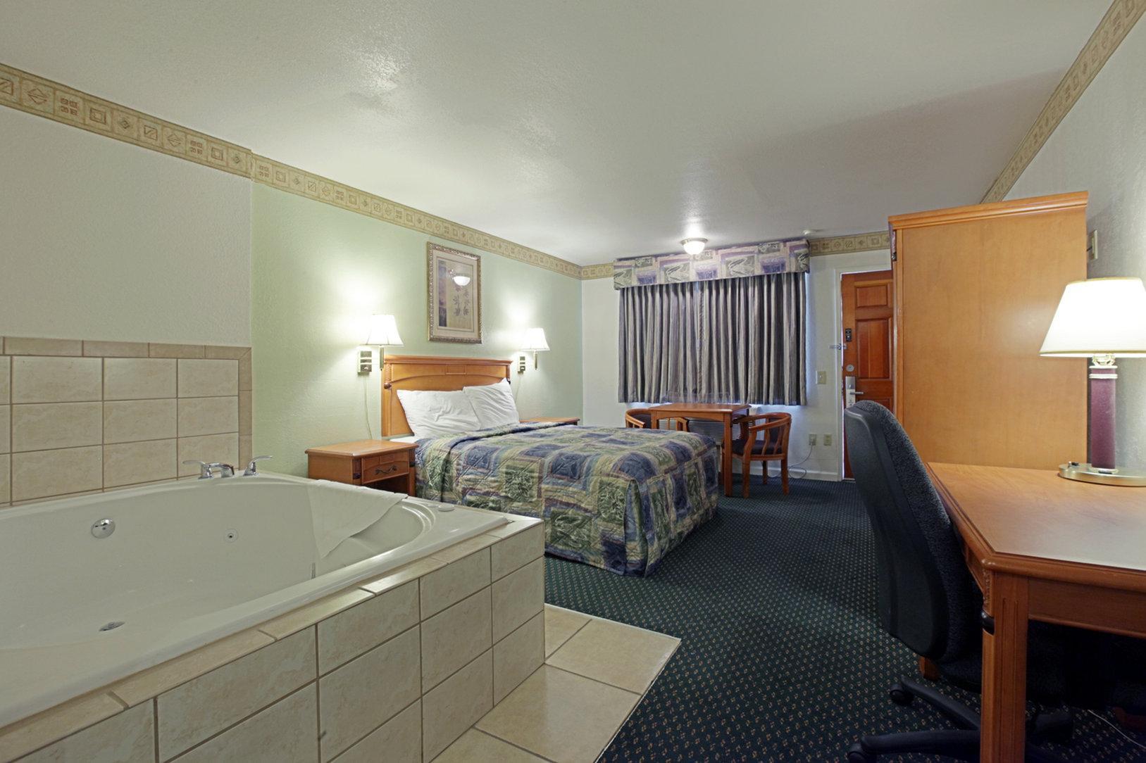 Journey Inn Уудланд Екстериор снимка