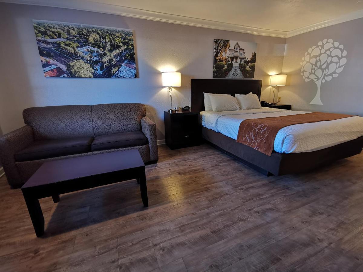 Journey Inn Уудланд Екстериор снимка